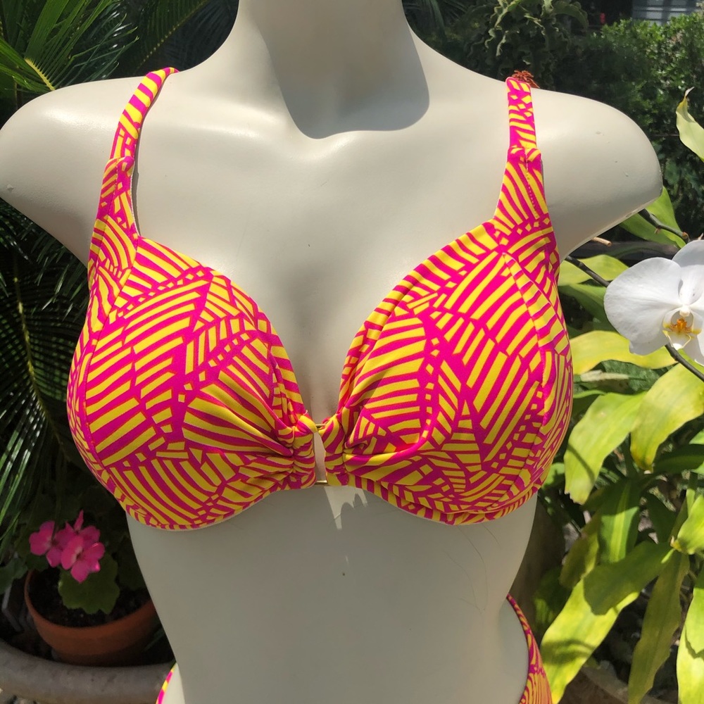 Women’s Underwire Bikini Top